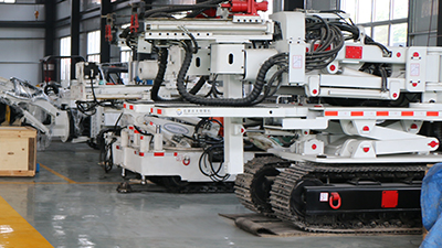 氣動架柱鉆機與液壓架柱鉆機哪個好？聽聽天地煤機怎么說